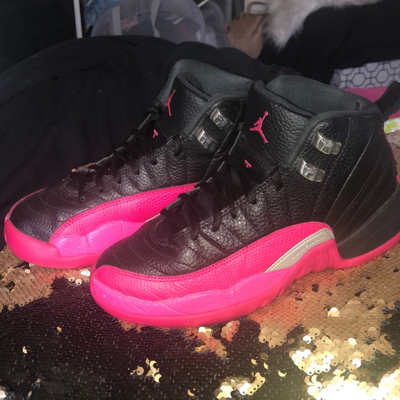 pink black 12s